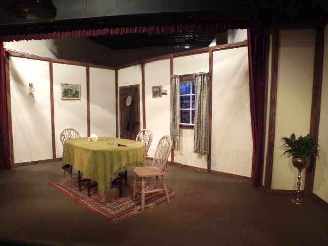Set for 'Hindle Wakes'