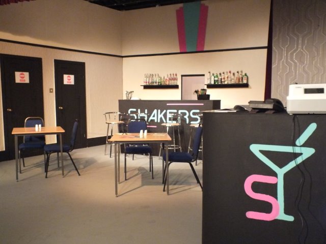 Set for 'Shakers'