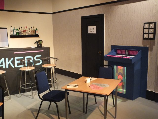 Set for 'Shakers'