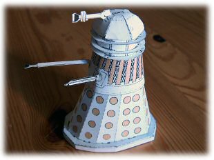 Card model Dalek